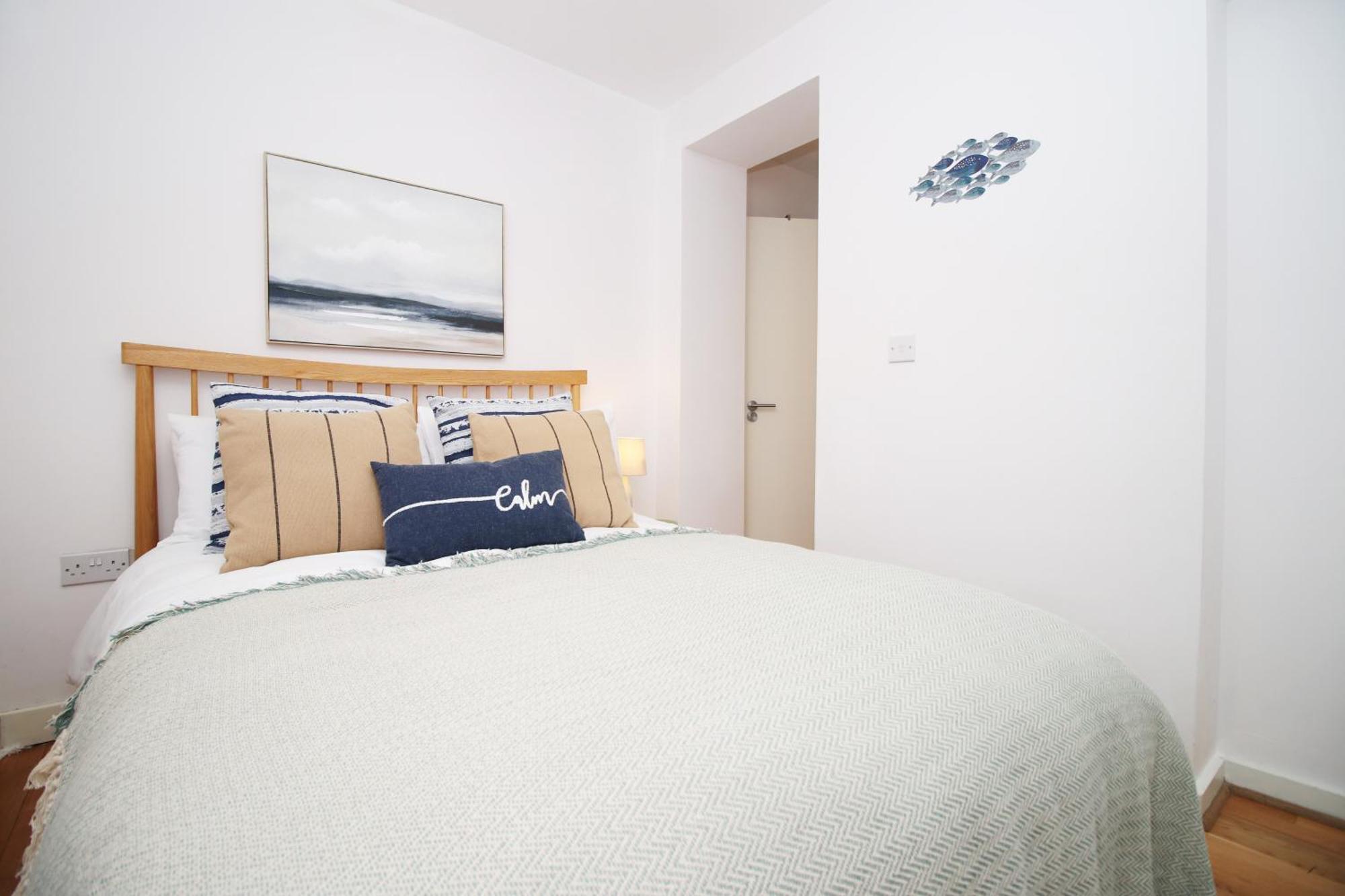 Coastal Penarth Dream! Close To Superb Location Near Bars And Restaurants! Dog Friendly And Welcome Breakfast Pack! Apartamento Cardiff