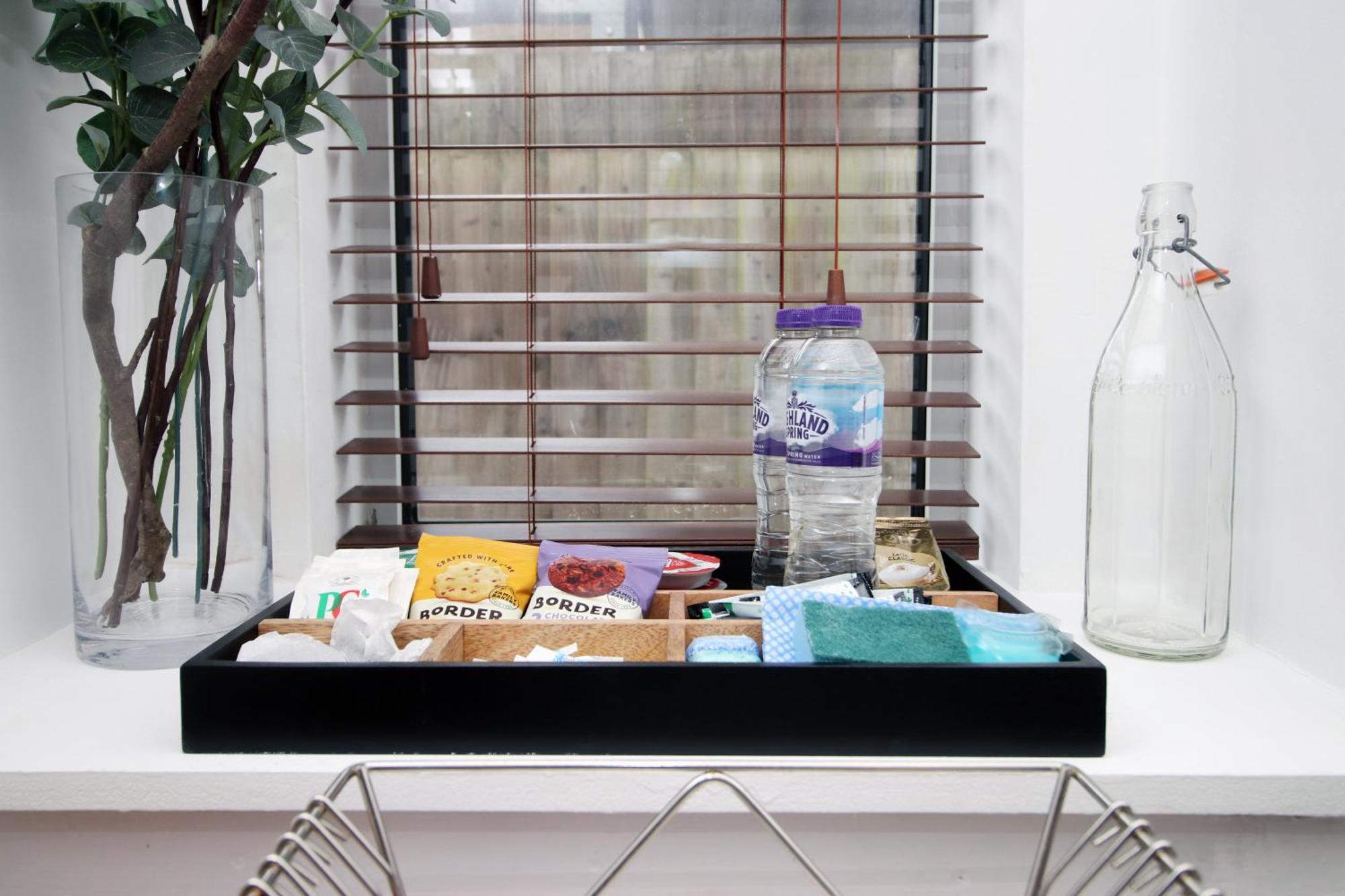 Coastal Penarth Dream! Close To Superb Location Near Bars And Restaurants! Dog Friendly And Welcome Breakfast Pack! Apartamento Cardiff